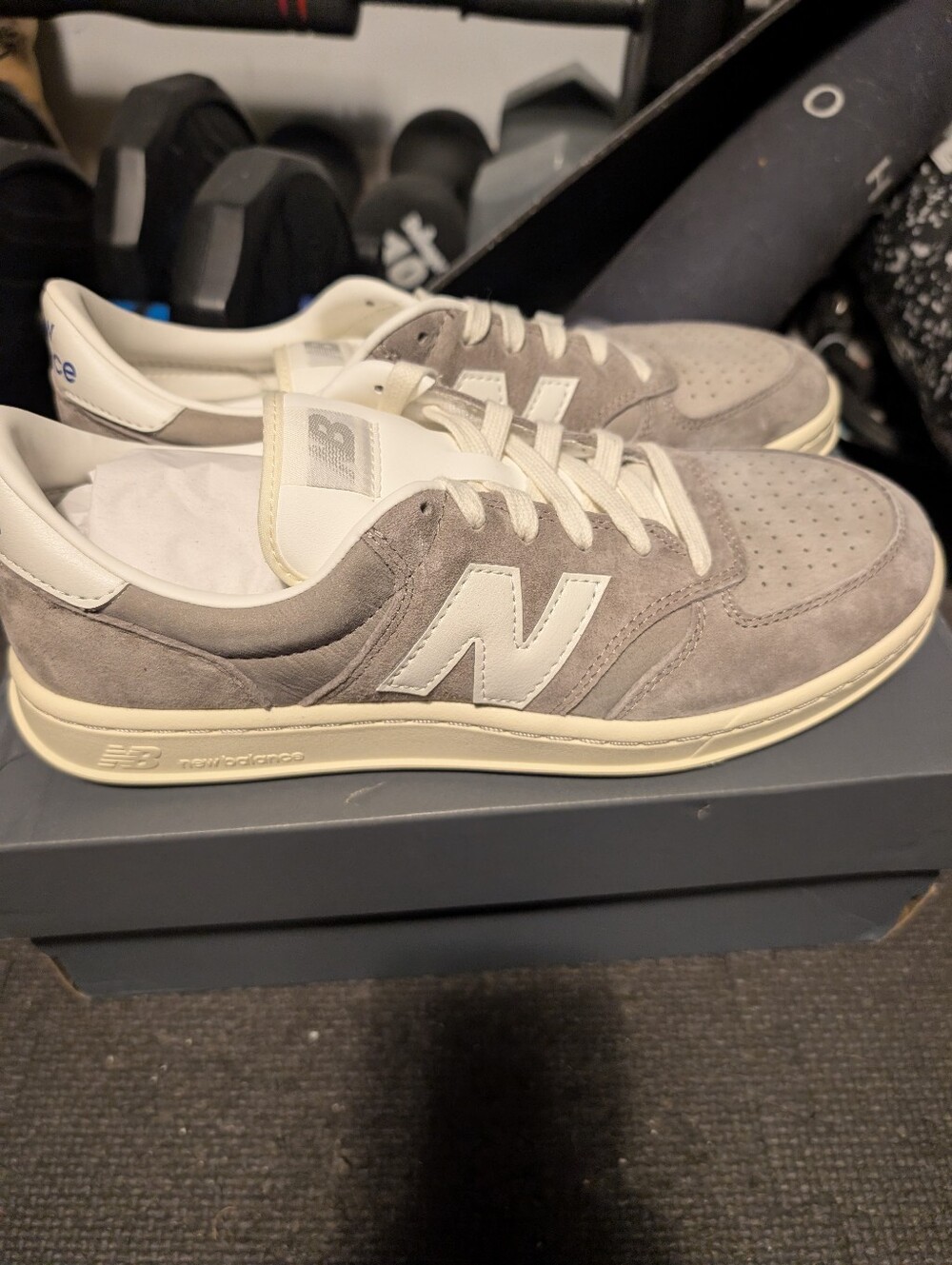 New Balance Mens T500 Suede Sneakers Size 10.5
